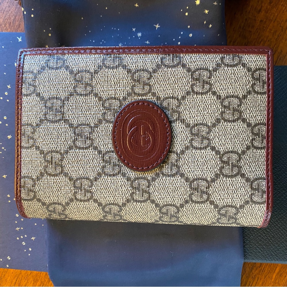 Gucci Passport Holder Wallet -Never Used